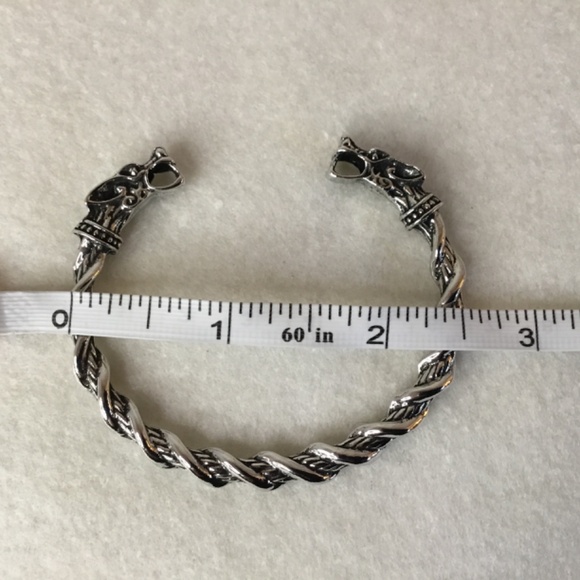 Men’s Viking Double Wolf Head Braided Twist Cuff Bracelet - Picture 3 of 4